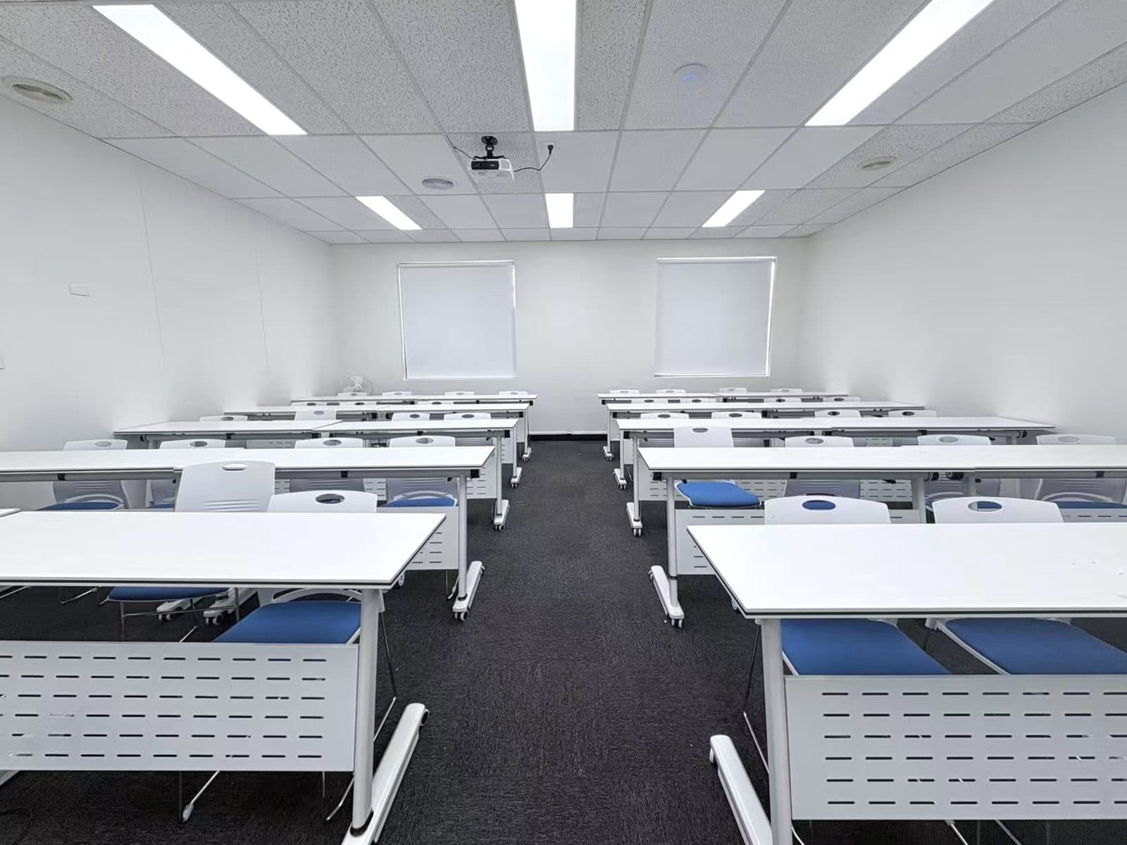 Austin Education Box Hill campus — Classroom (4/9)